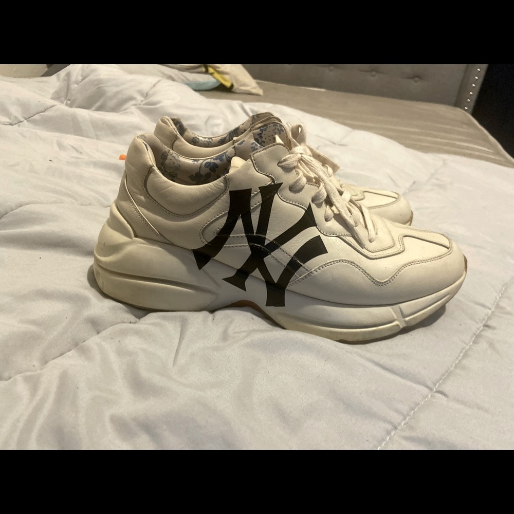 Gucci sneakers